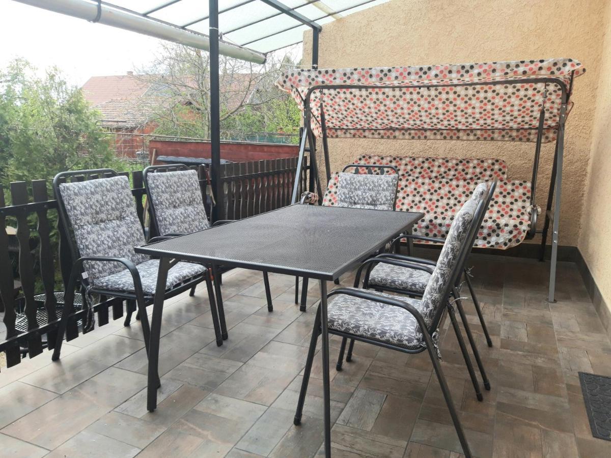 Arany Apartman Zsory Mezőkövesd Esterno foto