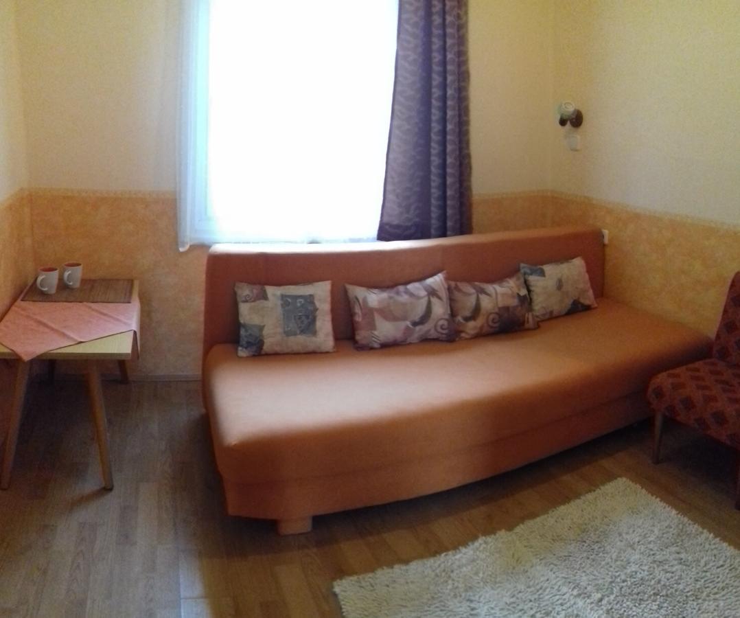 Arany Apartman Zsory Mezőkövesd Esterno foto